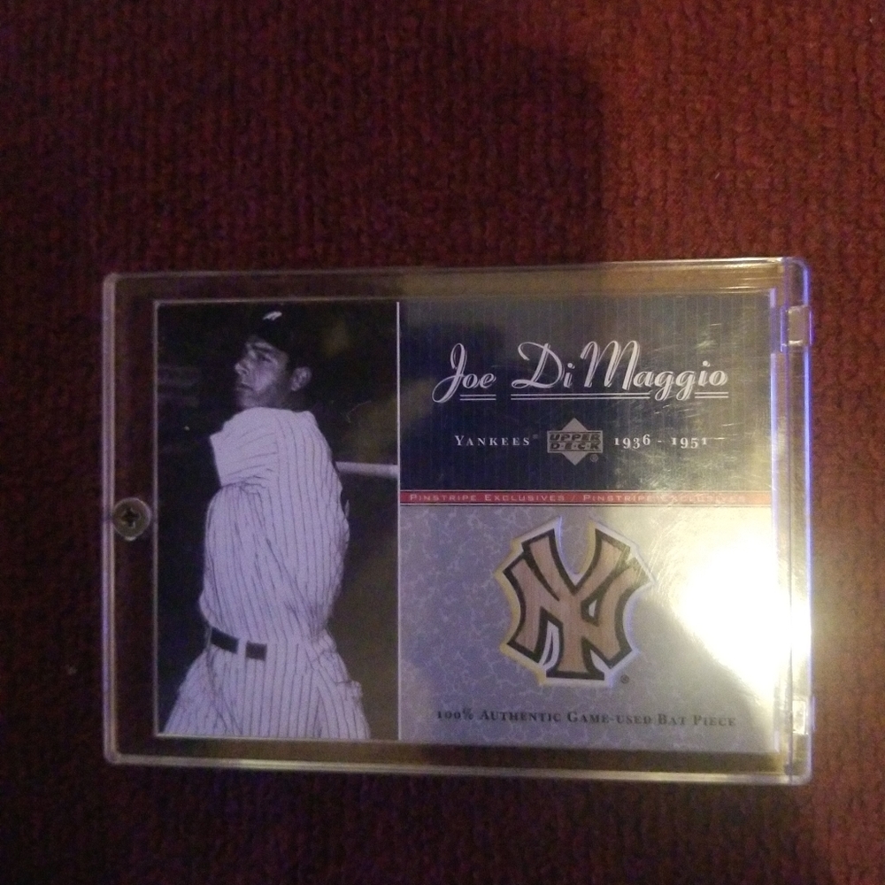 Baseballs cards